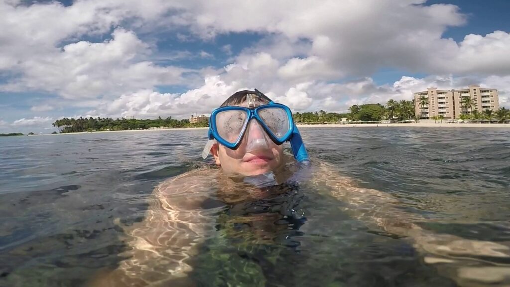 Snorkel en la Barrera de Coral de La Caleta